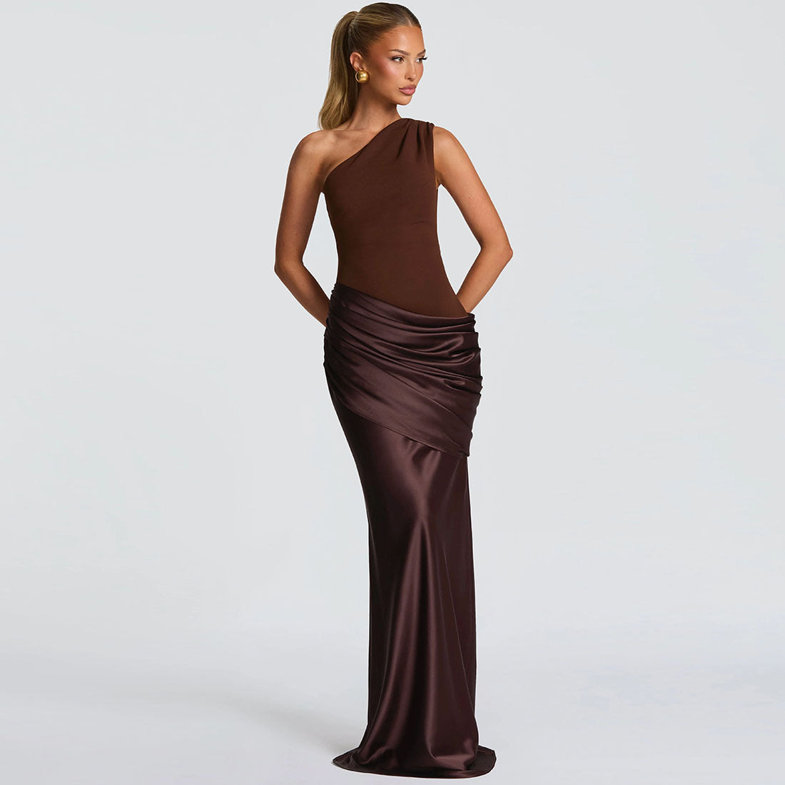 Fashion Solid Color One-Shoulder Dress